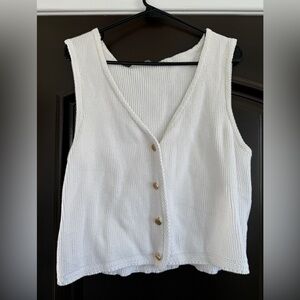 A&F White Sleeveless knit top size XL